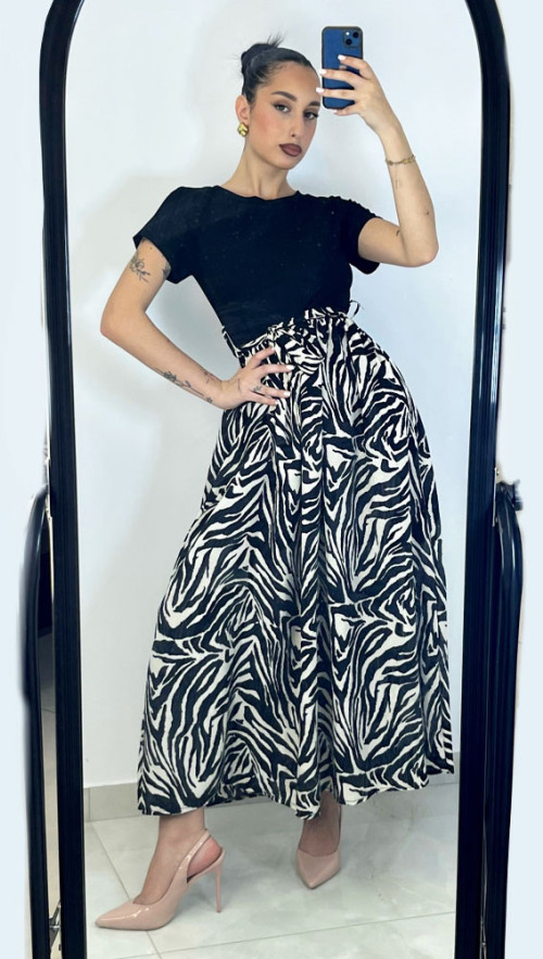 Φόρεμα Ζεβρέ