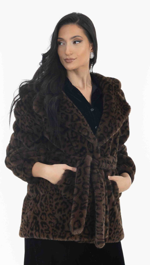 Γούνα καφέ με κουκούλα