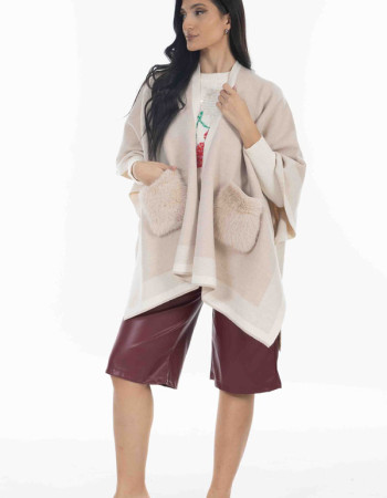 Κάπα πλεκτή σε μπεζ απόχρωση