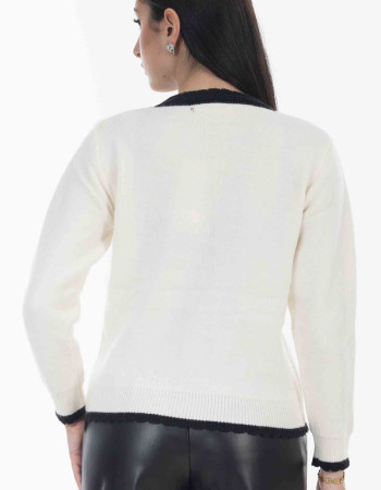 Μπλούζα πλεκτή εκρού με τσέπες στο στήθος και πέρλες