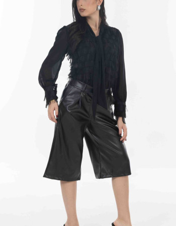 Βερμούδα δερματίνη σε μαυρο χρωμα