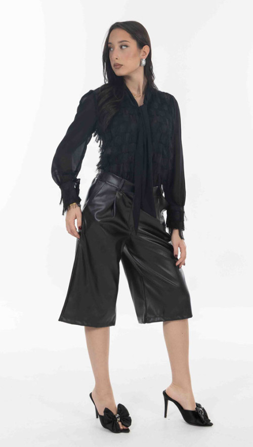 Βερμούδα δερματίνη σε μαυρο χρωμα