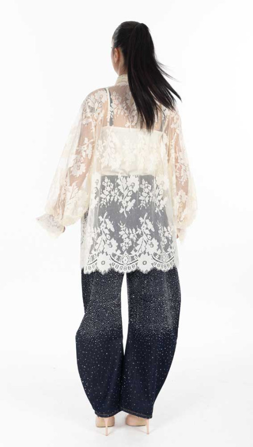 Πουκαμισά δαντέλα