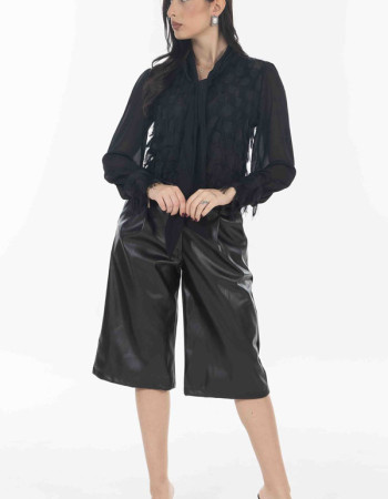 Πουκαμισα σε μαυρη απόχρωση με κροσια