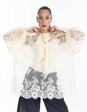 Πουκαμισά δαντέλα