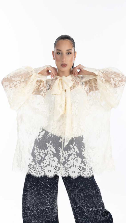 Πουκαμισά δαντέλα